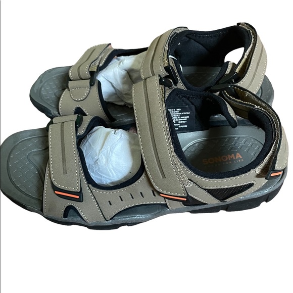 Mens sandals size 10